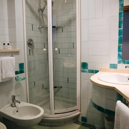 Carlo Felice Hotel 4*