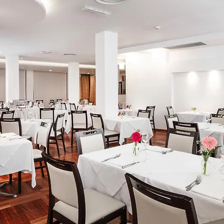Carlo Felice Hotel 4*