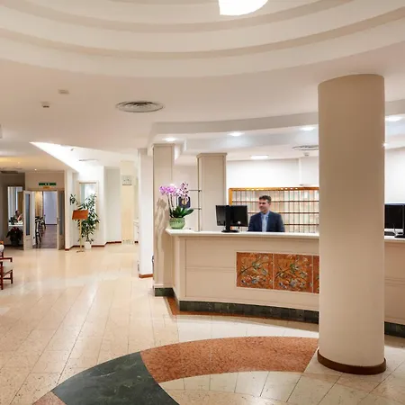 Hotel Carlo Felice