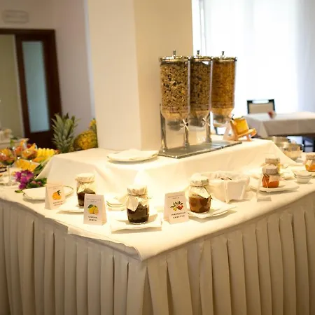 Carlo Felice Hotel