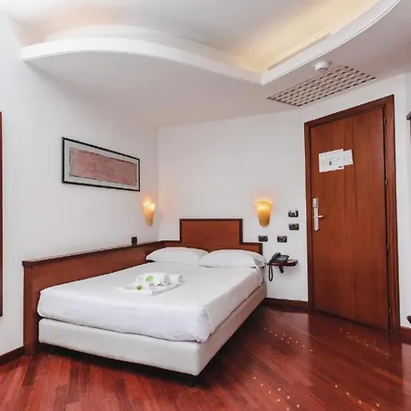 Carlo Felice Hotel 4*