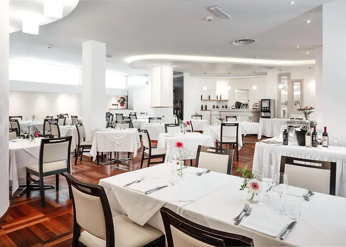 Szálloda Carlo Felice 4*