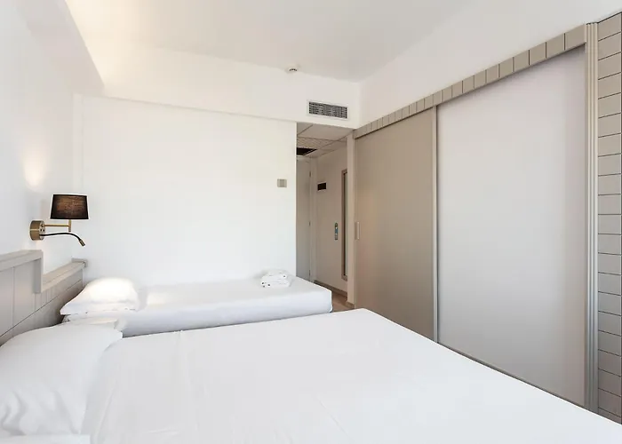 Szálloda Carlo Felice 4*