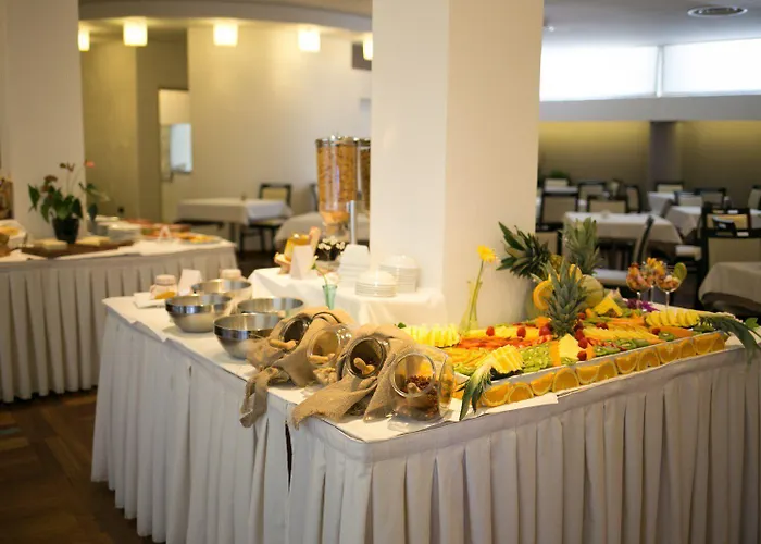 Carlo Felice Szálloda