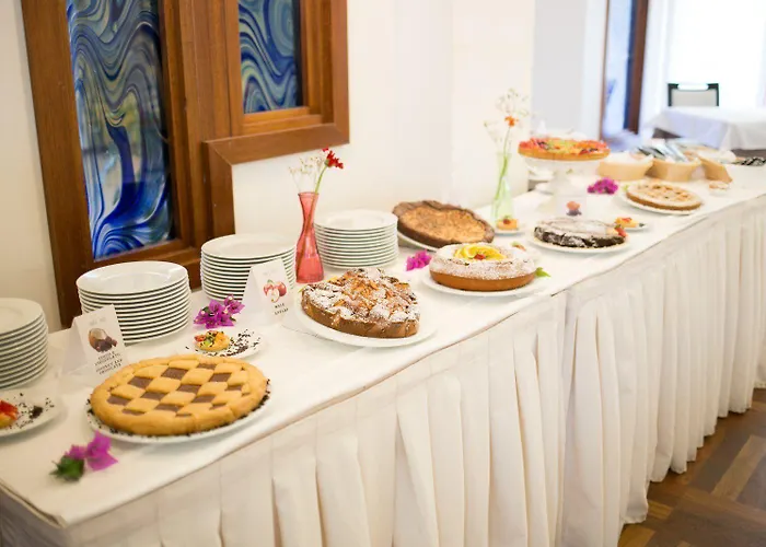 Carlo Felice Szálloda